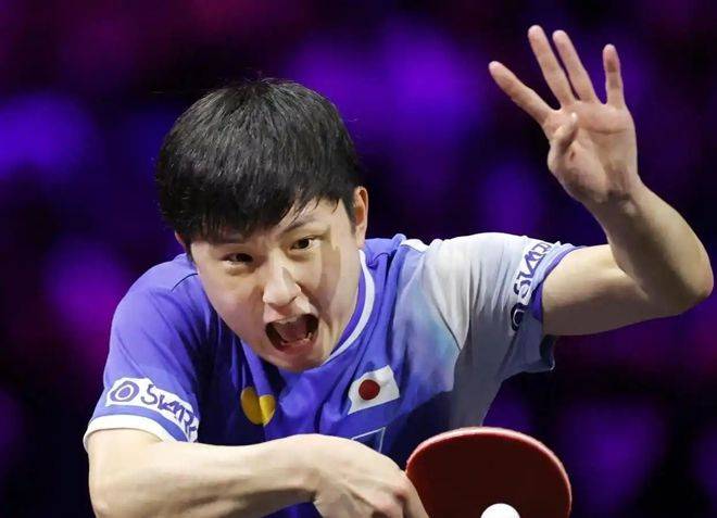 包含瑞典乒乓球队轻取日本乒乓球队，张本智和统治全场的词条