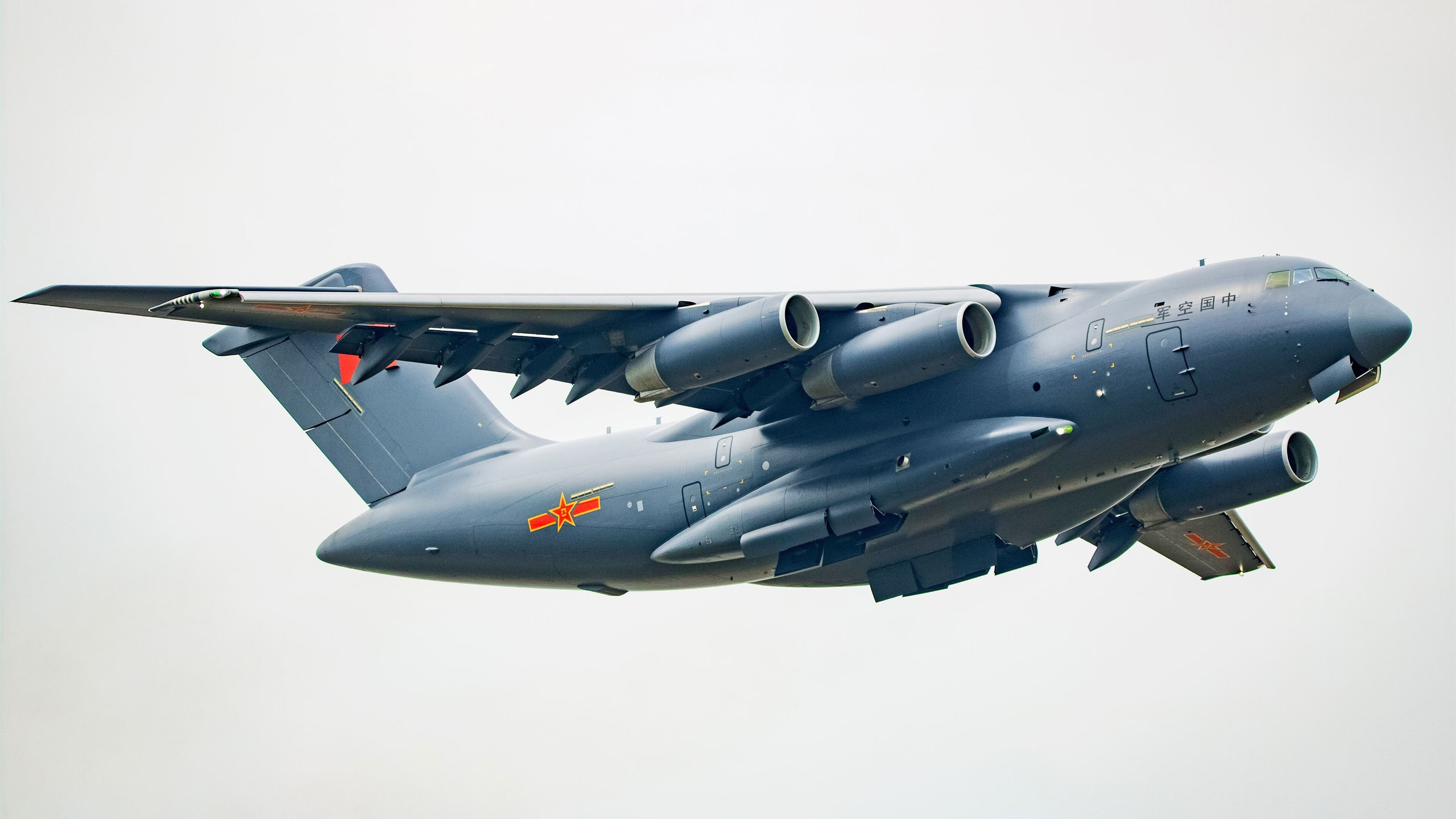 北非之狮的狂飙，突尼斯硬仗取胜，萨内化身关键先生点燃胜利之光