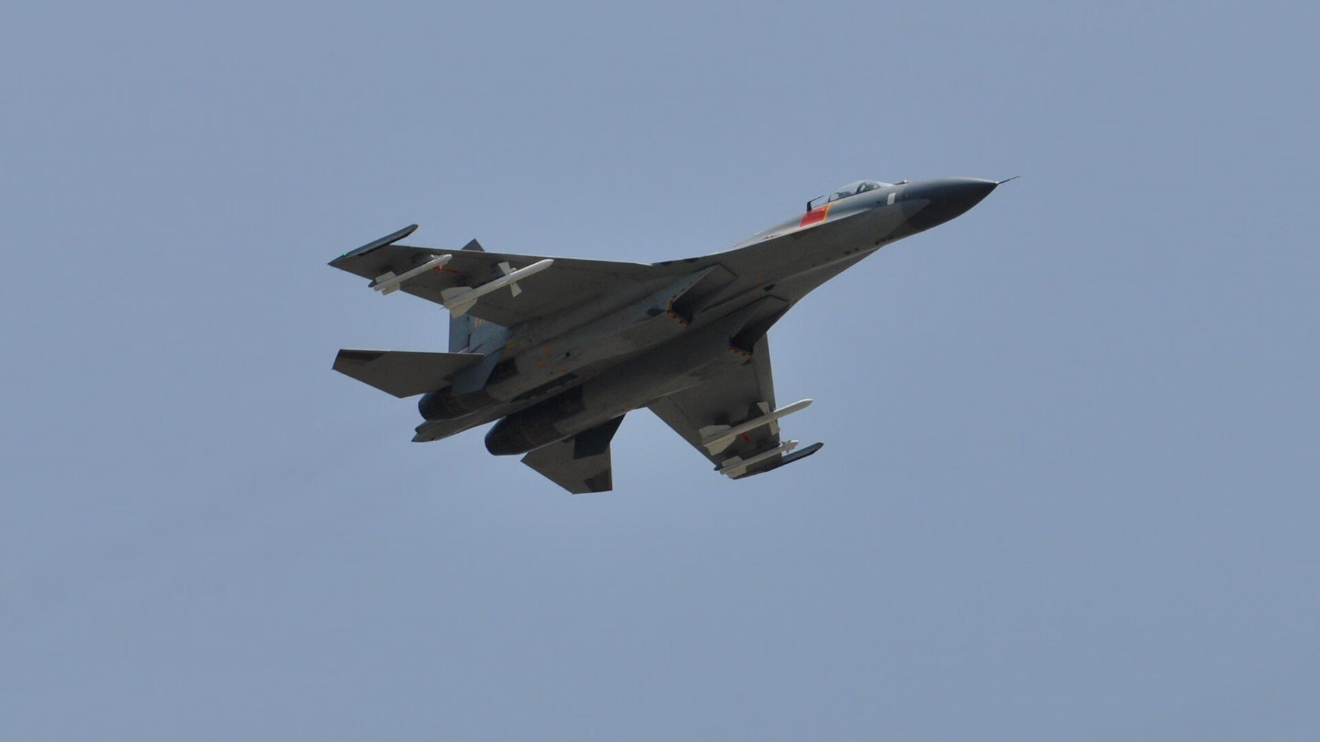 里程碑与惊喜，久保建英闪耀欧洲，加拿大冰球轻取瑞典的启示