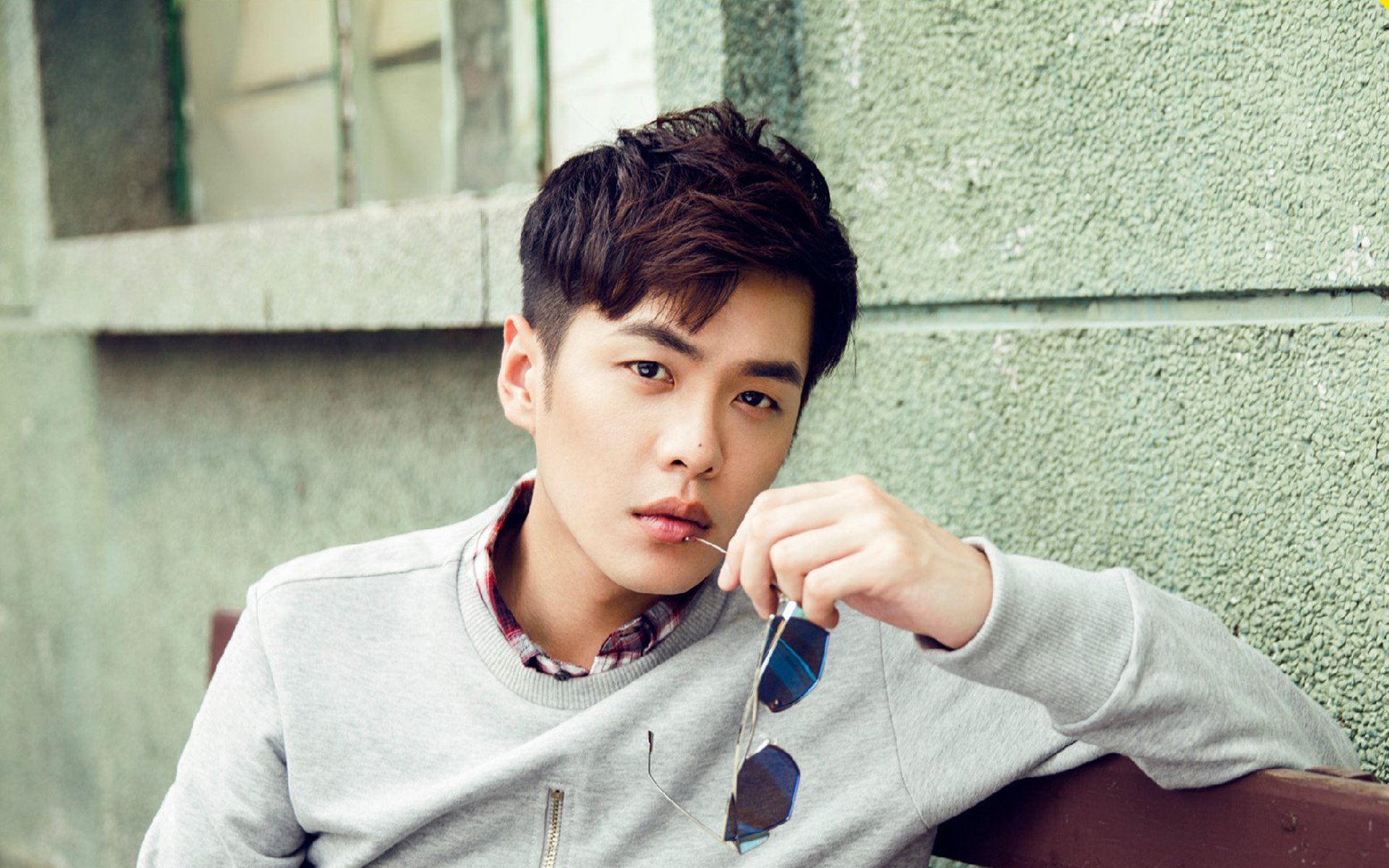 钢铁防线,从毕尔巴鄂到伦敦,一个属于防守艺术家的时代