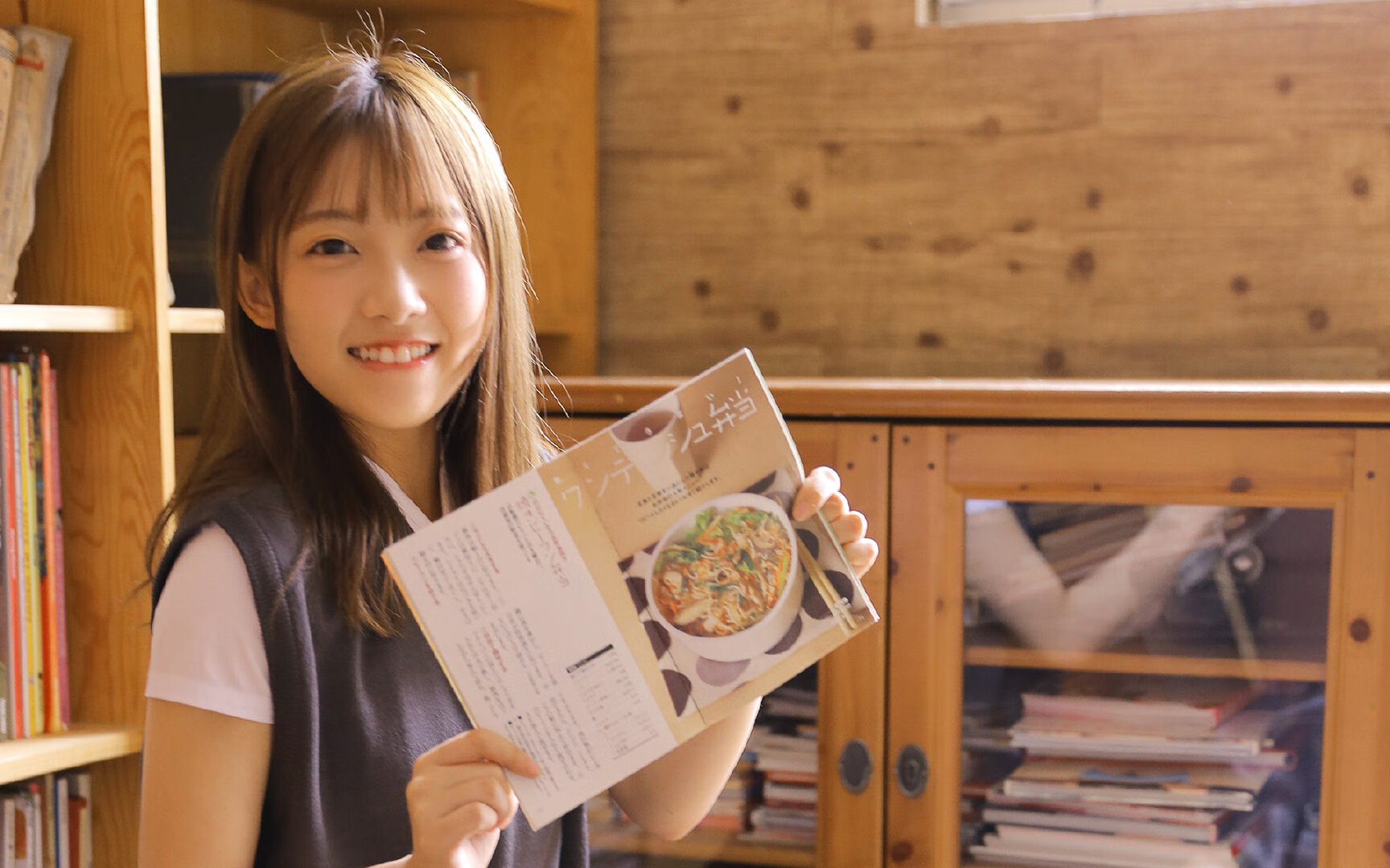 埃及法老制霸梦剧场,莱万教科书级表现定义巅峰对决